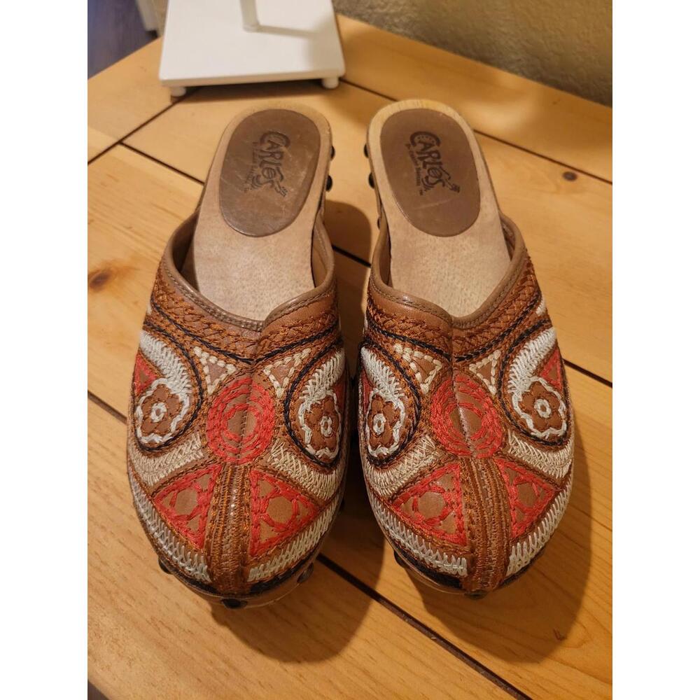 Carlos Santana Boho Wooden Clogs With Stitched Fronts Size 6
